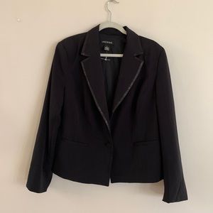 Women’s jacket